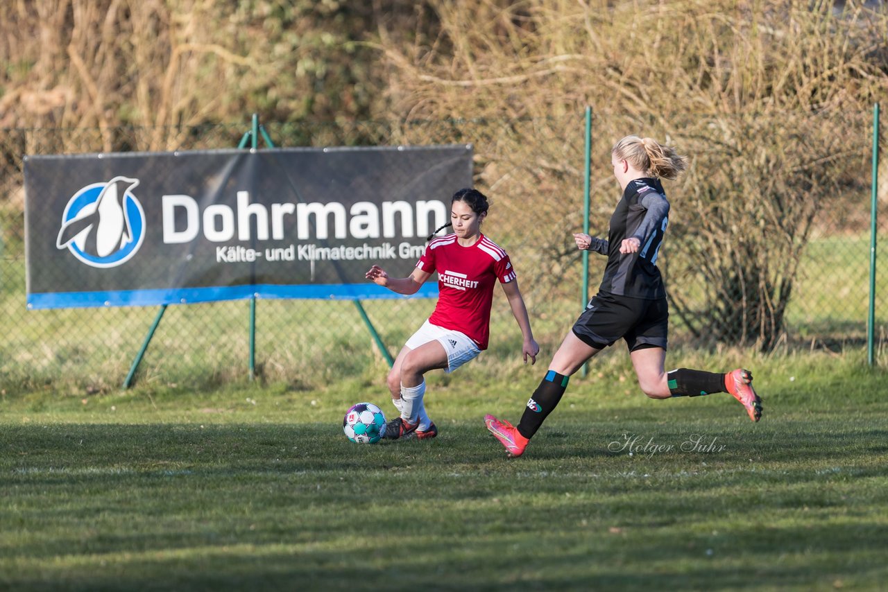 Bild 271 - F Rot Schwarz Kiel - SV Henstedt Ulzburg 2 : Ergebnis: 1:1